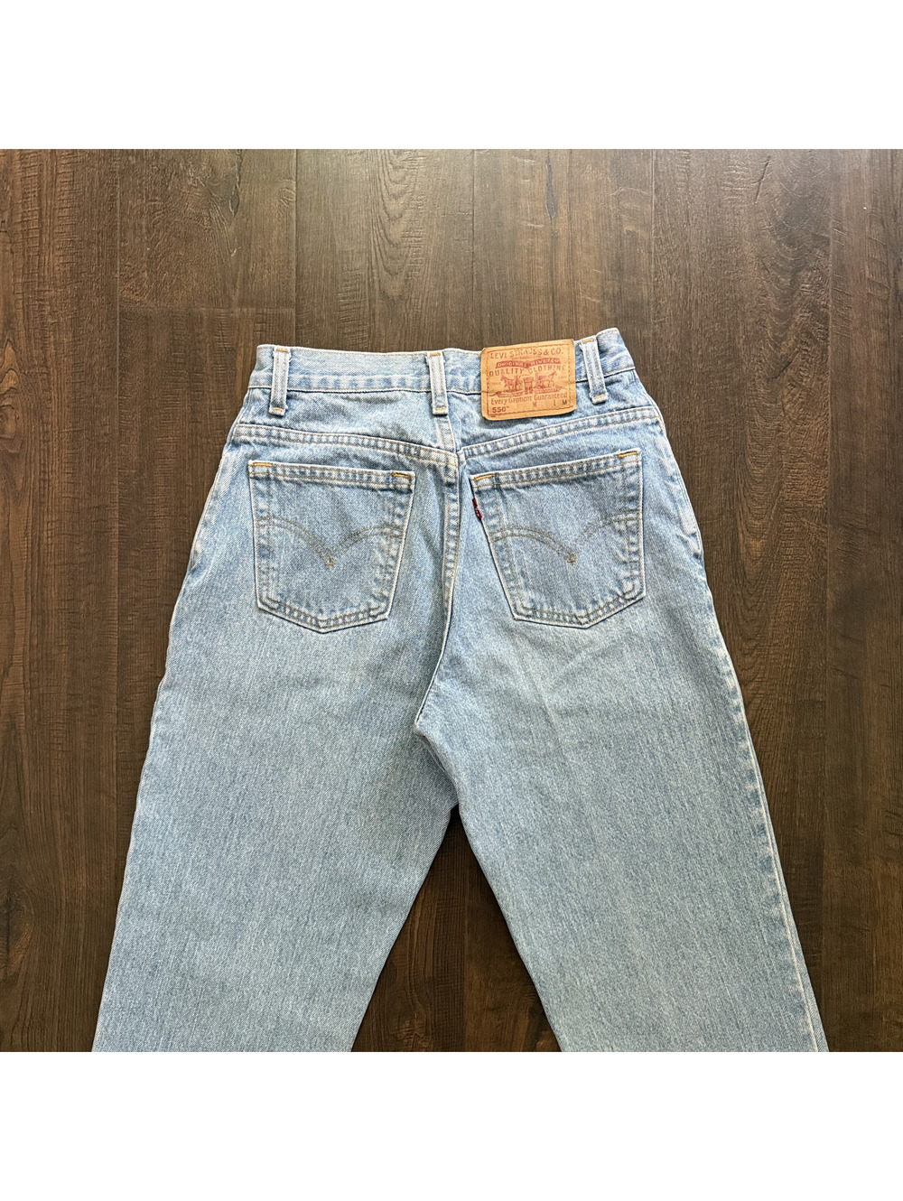 Vintage Y2K 90s Levi 550 Jeans Women 26x31 Sz 6 Lightwash Cotton Western Hippie